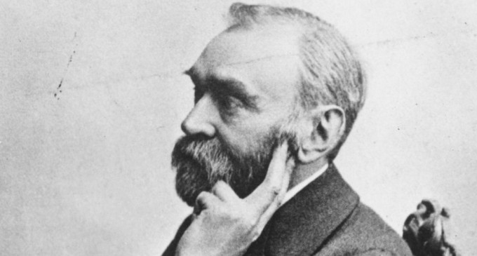 Edițiadedimineață.ro: De la o știre falsă la un testament ce a schimbat lumea, celebrând spiritul creator și inovator al omului – Esential