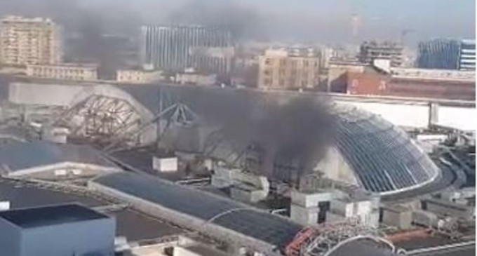 Incendiu la mall-ul AFI Cotroceni din București. ISU: Incendiul este izolat, dar focul nu este stins / Nu există victime – Esential
