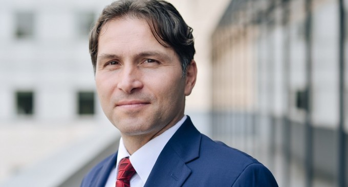 Decembrie, „luna cadourilor” fiscale pentru mediul de business? – Opinia specialistilor Deloitte