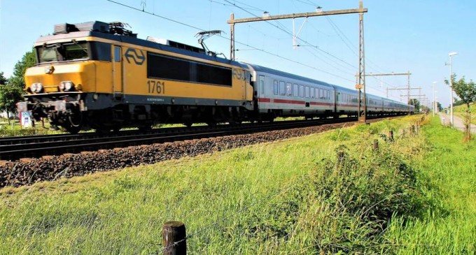 Alianța tren- avion – De ce liniilor aeriene din Europa de Vest le convine când oamenii iau trenul – Industrie Feroviara