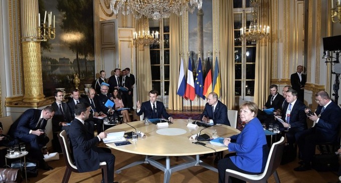 Ucraina: Zelenski și Putin au ajuns la un acord privind implementarea unui armistițiu total – Esential