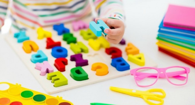 Cum îți ajuți copilul sa își dezvolte vorbirea cât mai repede?