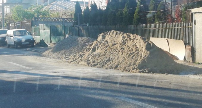 In plina pandemie, prietenul col (R) Eugen Pruna, consilierul primarului Adrian Dobre (Iordachescu Stefan) incalca cu nesimtire si tupeu disciplina in constructii si Regulamentul de Gospadarire 228/2006