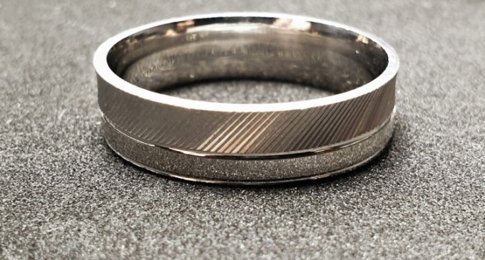 Cadouri online pentru barbati cu livrare direct la domiciliu