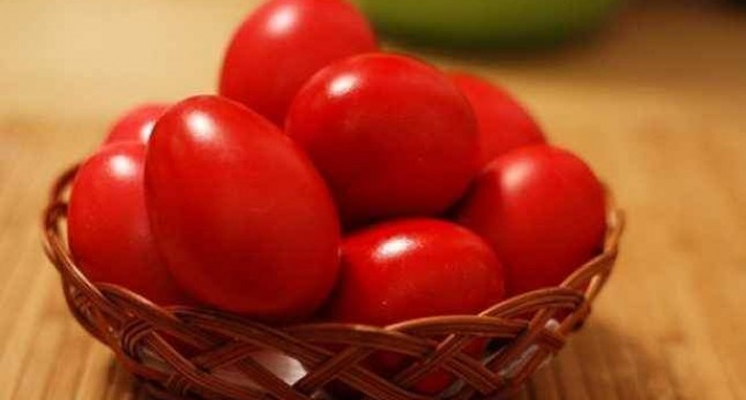 CRISTOS A ÎNVIAT! ADEVĂRAT A-NVIAT!  (SCHECI A LA NEA MĂRIN)