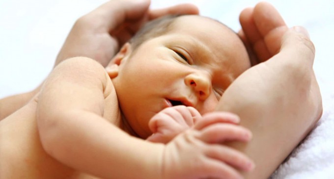 Sfaturi despre cum sa va ingrijiti bebelusul