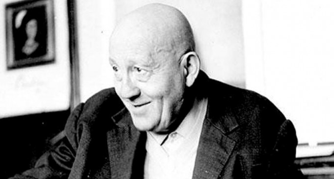 CINE A FOST PETRE ŢUŢEA