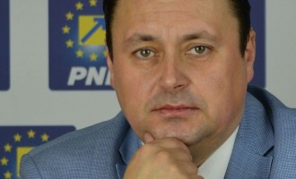 „Ne-am obișnuit să le vorbim ploieștenilor despre proiecte grandioase, prea puține din ele concretizându-se, dar am uitat de chestiuni care țin de normalitate”