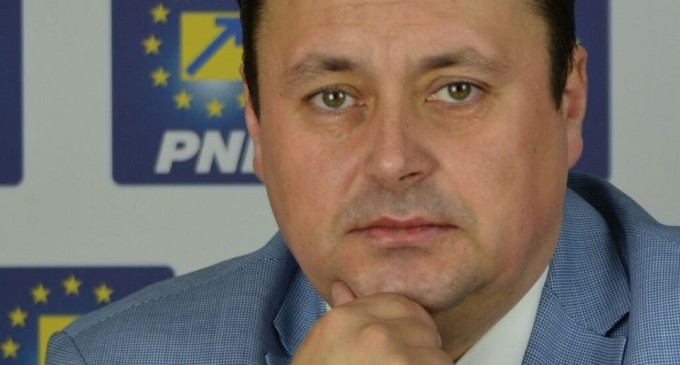 „Ne-am obișnuit să le vorbim ploieștenilor despre proiecte grandioase, prea puține din ele concretizându-se, dar am uitat de chestiuni care țin de normalitate”