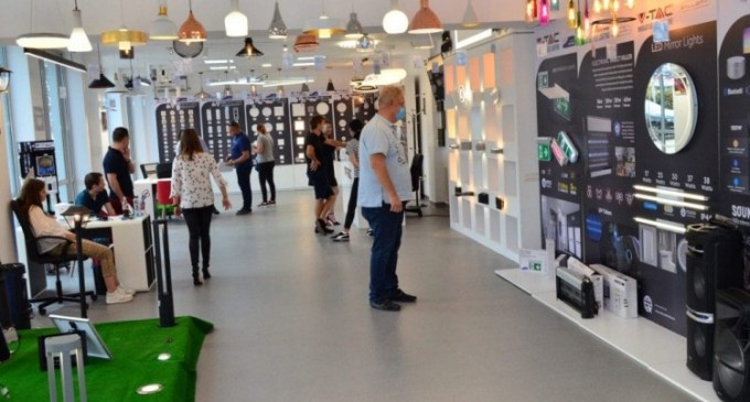 3 moduri de a folosi benzile de iluminat cu LED acasa