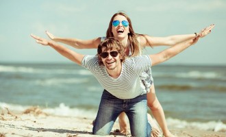 4 lucruri simple pe care le puteti face pentru a va imbunatati relatia