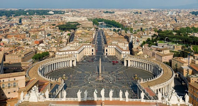 Spionaj în Vatican, hackerii chinezi s-au infiltrat în serverele Papei – International
