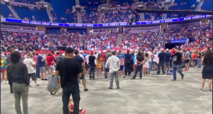 NYT: Campania lui Trump a avut o șansă. El a subminat-o – International