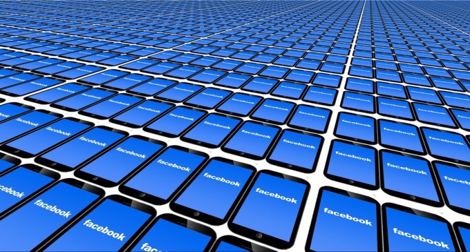 Anchetată de Bruxelles pentru presupuse practici anticoncurenţiale. Facebook consideră prea ”personale” cererile Comisiei Europene – International