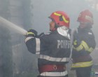 Incendiu la o hală de depozitare a deșeurilor din Brazi. O persoană ar putea fi prinsă înăuntru – Esential