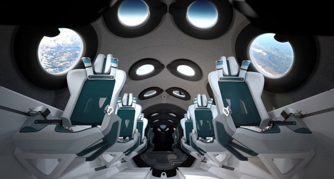 Virgin Galactic prezintă cabina de lux a unei navete spaţiale, pentru persoanele foarte bogate – Companii