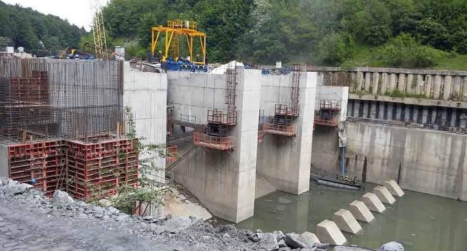 PER cere poziționarea lui Costel Alexe pe construirea de hidrocentrale în arii naturale protejate în raport cu Green Deal