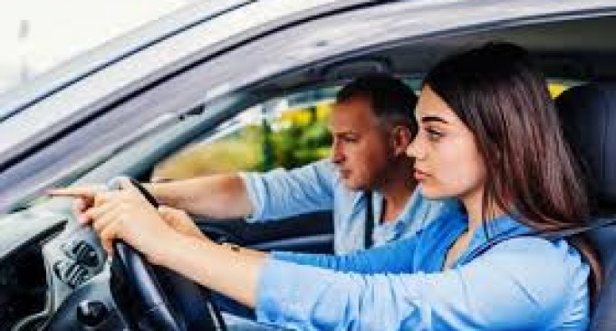 10 sfaturi care te ajuta sa treci examenul pentru permis