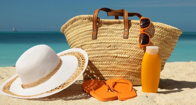 Ce sa impachetezi pentru o vacanta la plaja