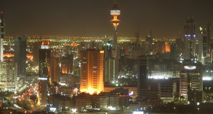 Kuwaitul nu mai poate plăti salariile bugetarilor din toamnă – International