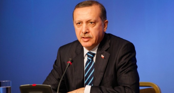 Erdogan alungă Hamas din Turcia de dragul unei apropieri de Israel / Gazoductul israelian ar putea trece prin Turcia – Subiectele zilei