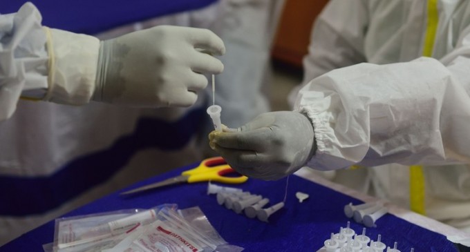 Asimptomaticii au aceeași cantitate de coronavirus ca cei simptomatici – studiu – Coronavirus