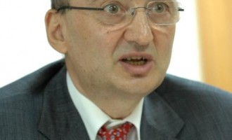 AOAR: Generarea unor cheltuieli bugetare nesustenabile, din motive pur electorale- un risc major pentru România /Spirala periculoasă poate continua cu măsuri care să afecteze fondurile europene alocate și adâncirea crizei – Finante & Banci