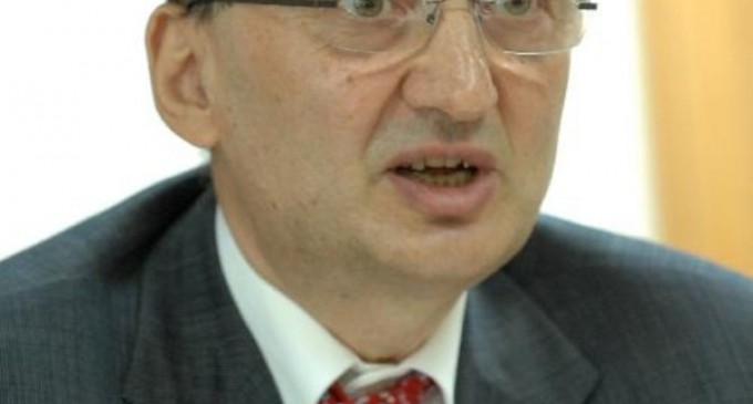 AOAR: Generarea unor cheltuieli bugetare nesustenabile, din motive pur electorale- un risc major pentru România /Spirala periculoasă poate continua cu măsuri care să afecteze fondurile europene alocate și adâncirea crizei – Finante & Banci