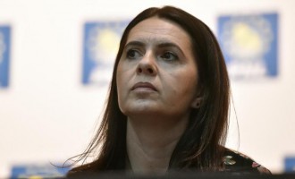 Adriana Săftoiu povestește că a fost mușcată de un câine în zona Băneasa din București. „Medicul de gardă mi-a zis: Sunteți a treia persoană în 2 ore, din aceeasi zonă” – Politic