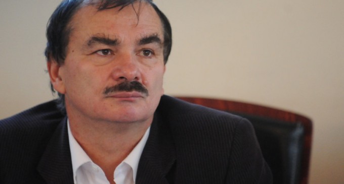 Mircea Miclea, despre Educație: Trei lucruri trebuie făcute rapid: o platformă de e-learning, o bibliotecă virtuală și o schimbare de curriculum – Radio – TV
