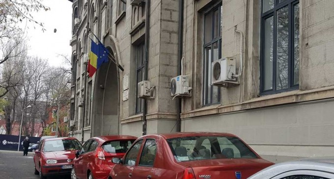 Cursuri suspendate într-o clasă de la Colegiul ”Gheorghe Șincai” din București, după ce un elev a fost confirmat cu Covid – Coronavirus