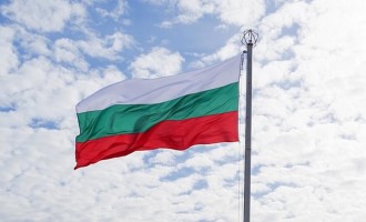 Bulgaria: Parlamentul a aprobat posibilitatea votării atât cu buletine cât şi cu aparate de vot – International