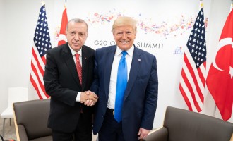Presa greacă: Ce se ascunde în spatele „iubirii” dintre Trump şi Erdogan – Ginerele preşedintelui turc şi contrabanda cu aur – International