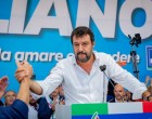 VIDEO Italia: Matteo Salvini, atacat în timpul unui miting electoral de către o tânără de culoare – International