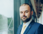 Cristian Popa, BNR: La fiecare sută de lei încasată, Statul se împrumută încă 34 de lei. Dacă ar fi banii tăi și ai câștiga 100 de lei, cheltuind 134 de lei lună de lună, cât ai putea continua?/ Creșterea pensiilor va retrograda ratingul suveran – Finante & Banci
