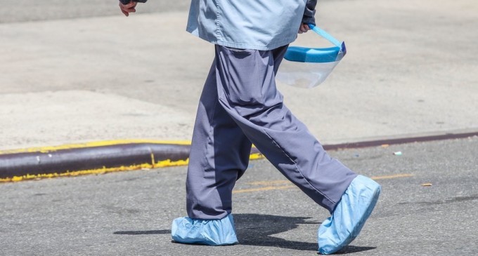 Tatăl Mădălinei Manole a murit, infectat cu Covid-19 – Subiectele zilei