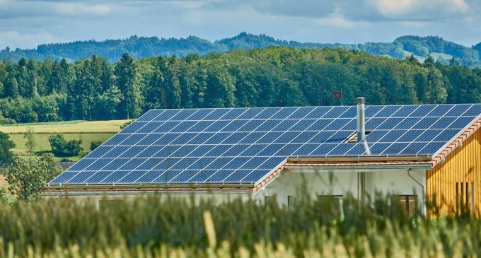 ​De astăzi se pot cere până la 15.000 de euro pentru modernizarea locuinței, în cadrul programului Casa Eficientă Energetic – Finante & Banci