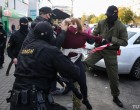 ​​VIDEO Belarus: Sute de arestări la o manifestaţie a femeilor – International