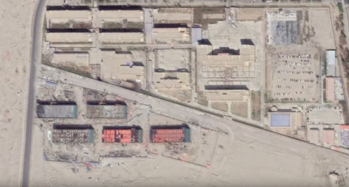 VIDEO China a construit aproape 400 de lagăre în provincia Xinjiang – imagini din satelit – International