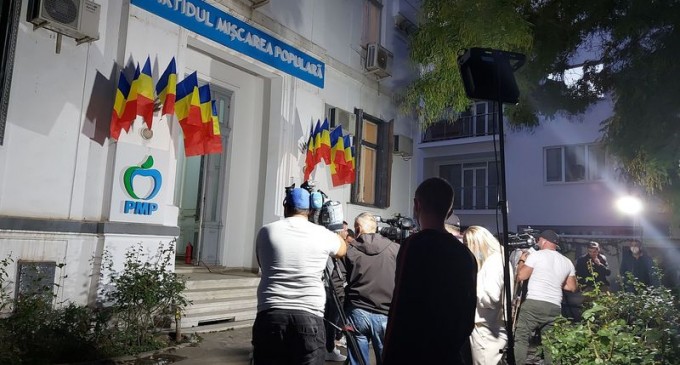 ​​LIVETEXT Care este atmosfera de la sediile partidelor, înainte de anunțarea primelor rezultate în București – Politic