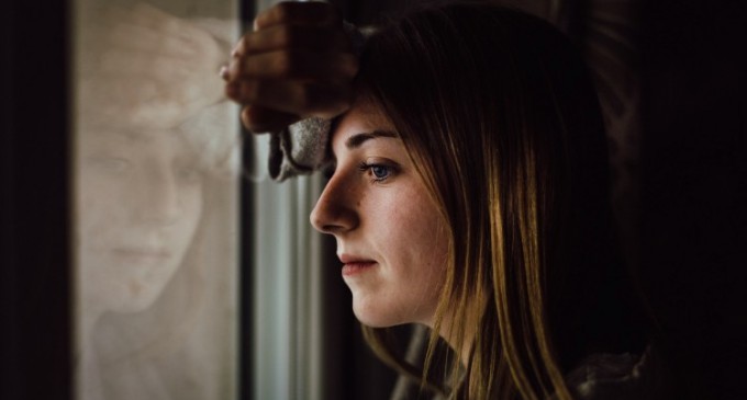 Cariera de model de videochat: Avantaje si dezvantaje