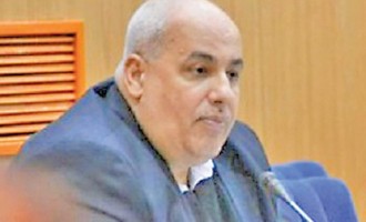 Domnul Petrescu, șef al ORNISS, este încă în funcție?/Prin sentința penală nr. 1605 din 29.06.2016 s-a dispus anularea următoarelor acte ale numitului Baranga Laurențiu: Diploma de Bacalaureat, Diploma de studii postuniversitare emisă de Academia de Poliție, etc