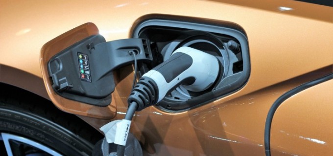 Stații de încărcare pentru automobile electrice – Avantaje și Utilizare