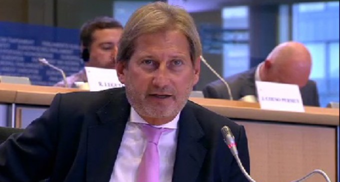 Comisarul european pentru buget Johannes Hahn se întâlneşte, la Bucureşti, cu mai mulţi oficiali români – Politic