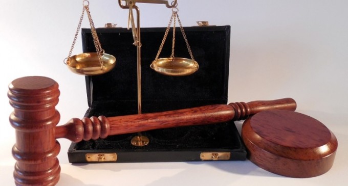 Avocatul general al CJUE: Decizia CCR privind neconstituționalitatea interceptărilor serviciilor secrete, compatibilă cu dreptul UE / O instanță națională poate înlătura aplicarea unei decizii a CCR, pentru conformarea la obligațiile dreptului UE – Esential