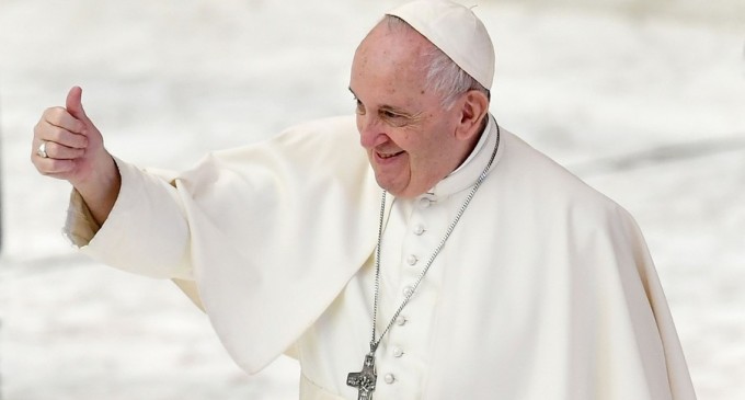 Papa Francisc l-a felicitat pe Biden într-o convorbire telefonică (echipa lui Biden) – International