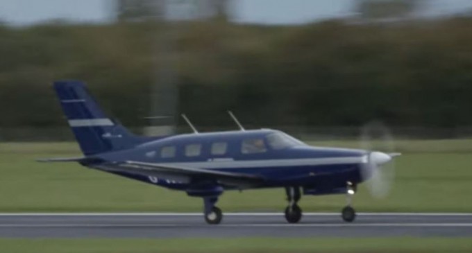 VIDEO Avionul alimentat cu hidrogen, viitorul zborurilor nepoluante? Baterie electrică vs Hidrogen – Tehnologie