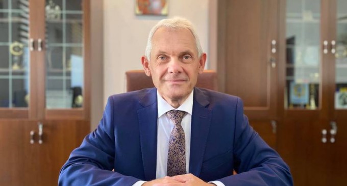 Prefectul de Sibiu, către un medic care a cerut mai multe paturi COVID: Acum faceţi ca şi cum aţi fi de la presă, pe bune. Ne facem de toată minunea – Coronavirus