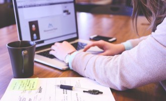 Ce oferă o agenție de marketing online?