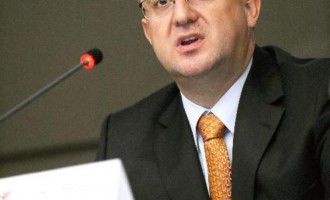 Dosarul în care Sorin Blejnar este acuzat că a primit mită 1,2 milioane de euro, retrimis la DNA de către instanță – Esential